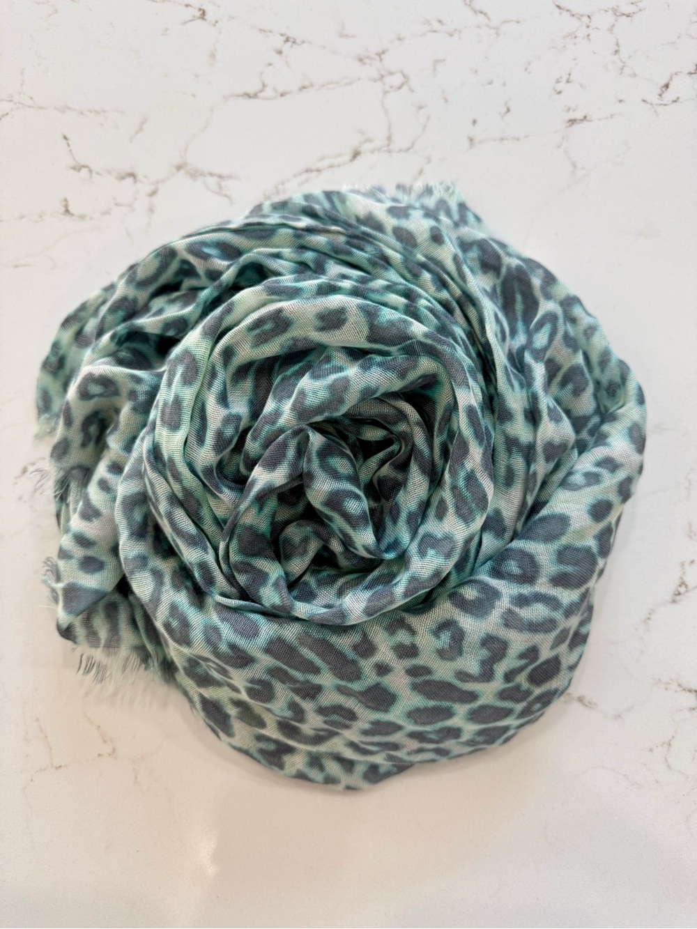 Vintage Express Light Teal Leopard Print Wrap Scarf